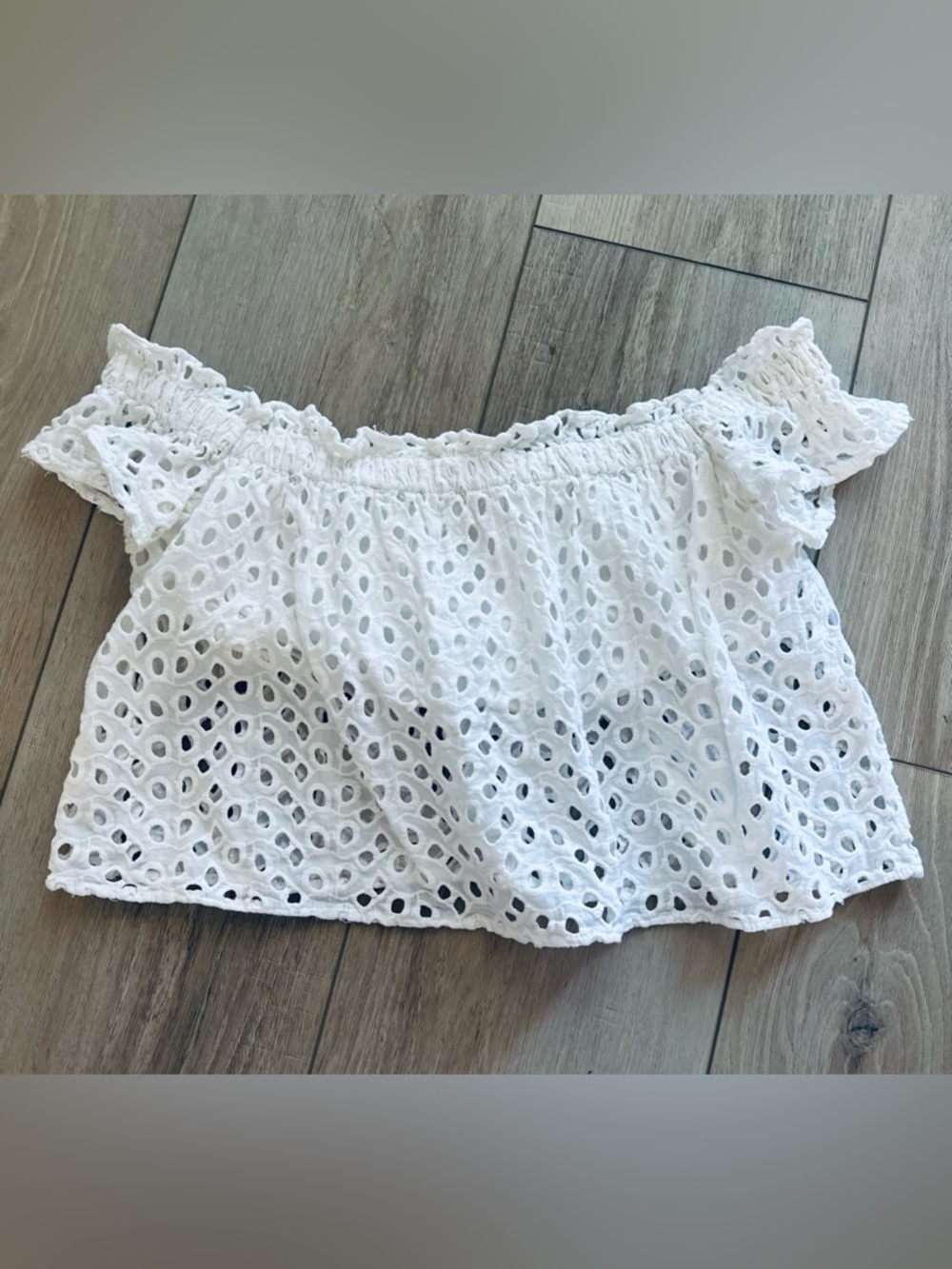 ZARA White Eyelet Off-Shoulder Women’s Top